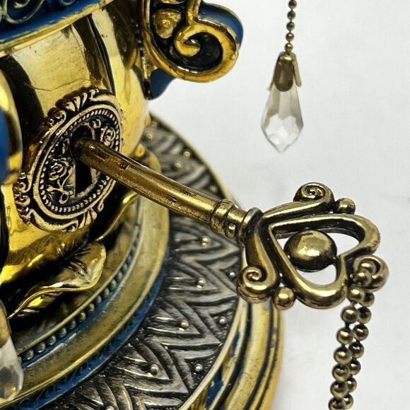 Disney Cinderella Gold 50TH Anniversary Music Snow Globe Heart Shaped Key FLAWS - Picture 7 of 11